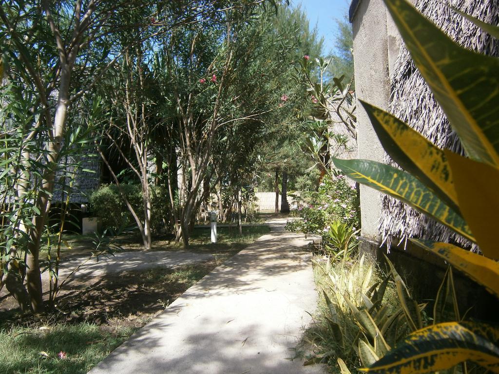 גילי מנו Gili Garden Bungalow מראה חיצוני תמונה